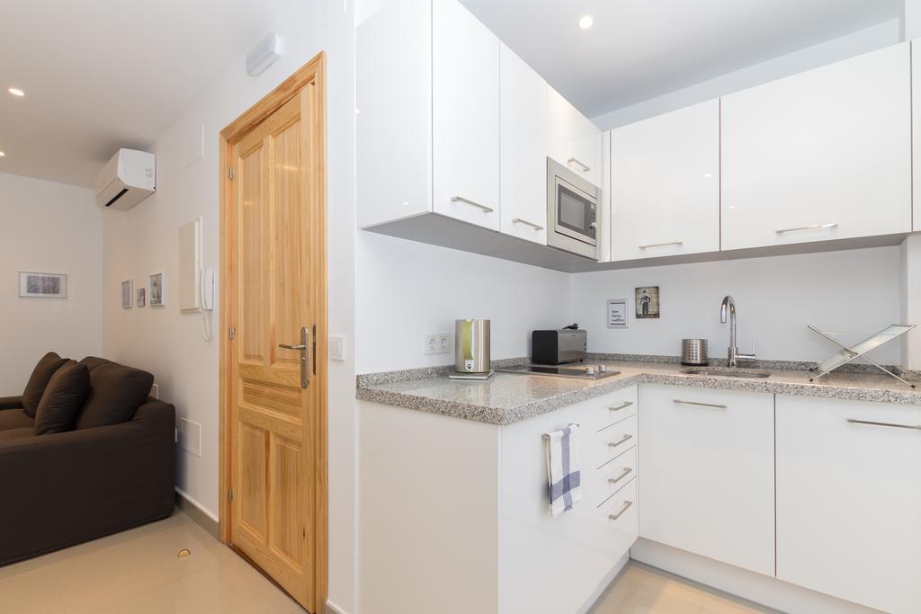 The Carpenter'S Boutique Apartments Marbella Rum bild